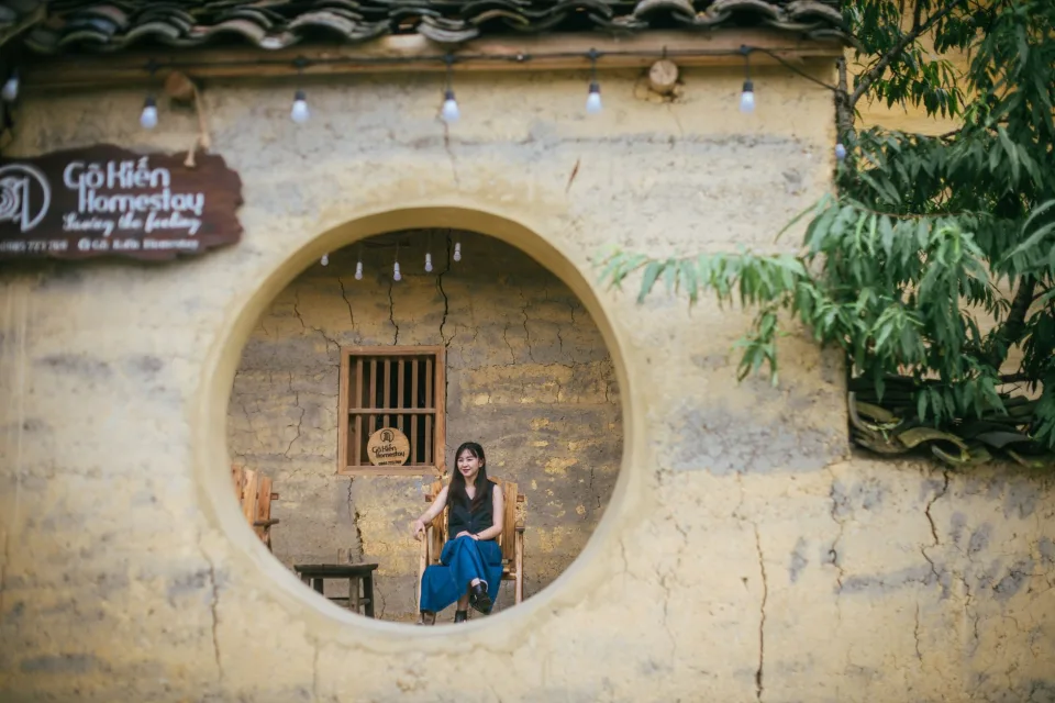 Khu hiên và sân nghỉ